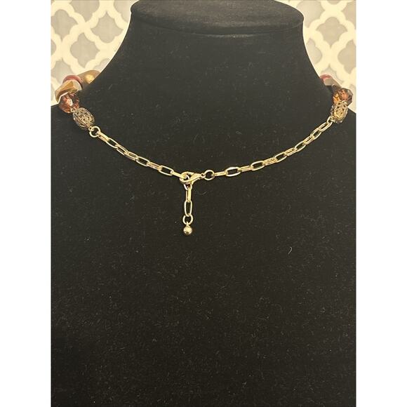 Frida Kahlo Peekaboo Pendant Door Bronze Gold Filigree Square Bead Wood Necklace - Picture 4 of 4